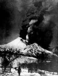 Извержение Авачинского вулкана 1945 года