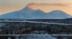 "Домашние вулканы": Авачинский и Козельский. Фумарольная активность Авачинского вулкана