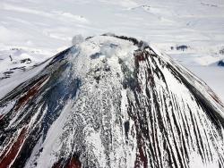 Камчатка, лавовая пробка в кратере Авачинкого вулкана