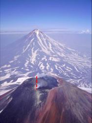 Камчатка, лавовая пробка в кратере Авачи