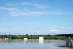 Строительство моста через реку Камчатка