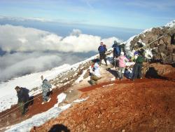 Камчатка, массовое восхождение на Авачинский вулкан