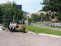 P8120050 В сквере перед.jpg