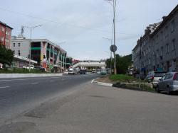 P8120006Пешеходный переход на Комсомольской площади.jpg