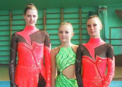 Гимнастки: Аникина Анастасия, Эпова Алина, Каманец Екатерина