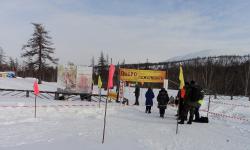 53. Ворота в этническую деревню Мэнэдек. Март 2013.jpg