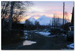 Мощный шлейф пепла вулкана Ключевского на Камчатке