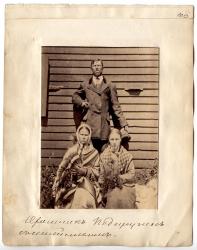 Купец Подпругин, с семейством