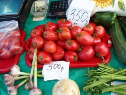 Помидоры на рынке