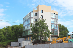 Строительство административного здания на улице Зеркальной