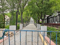 stairway-nikol-hill-summer2026-02.thumb.jpg.d0eee86ff5a014f5f406966fe8032220.jpg